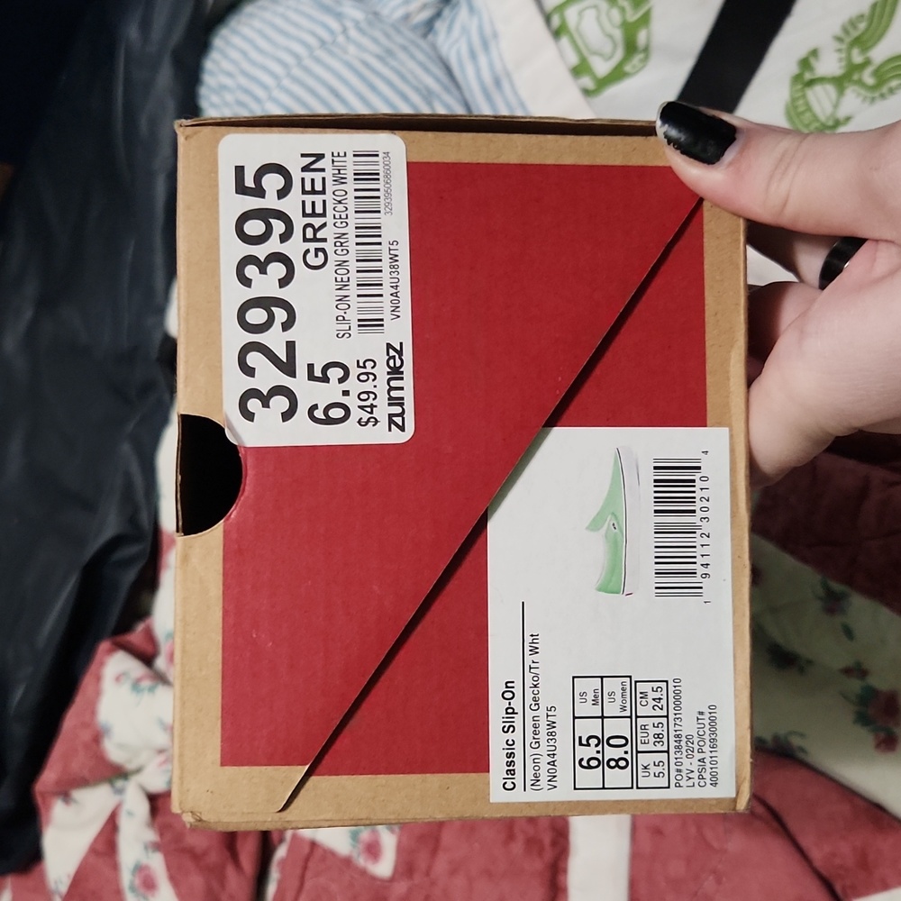 Vans size 6.5 mens 8 wemons